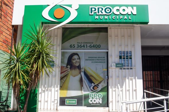 Prefeitura de Cuiab | Aps notificao do Procon Municipal, CBF volta a vender meia-entrada para o jogo de Brasil e Venezuela em Cuiab