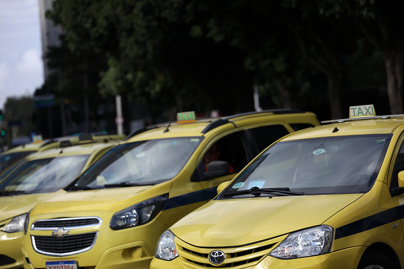 Prefeitura do Rio autoriza tarifa 2 para taxistas em dezembro - Prefeitura da Cidade do Rio de Janeiro