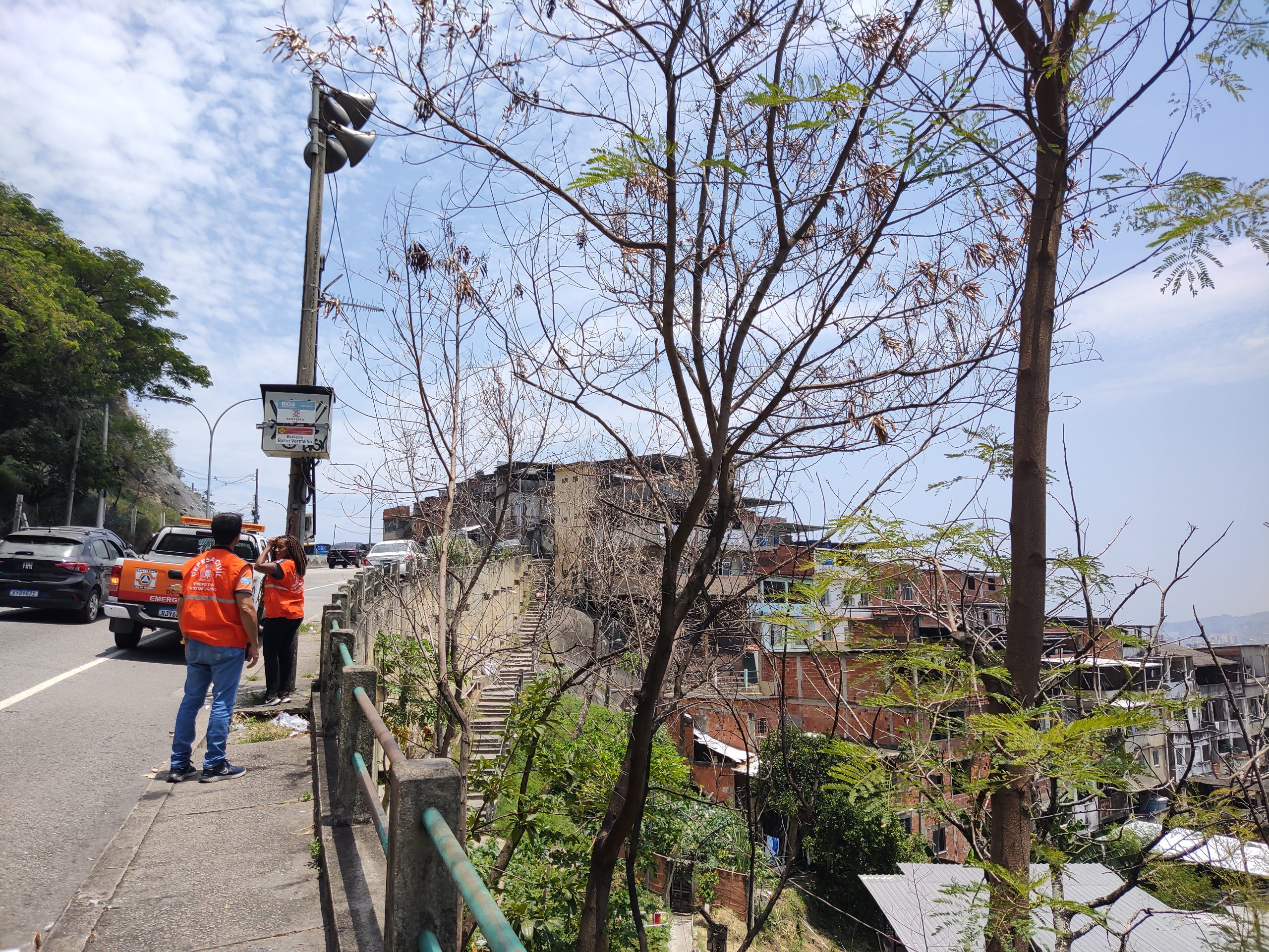Cidade do Rio tem Sistema de Sirenes com equipamentos instalados em 103 comunidades cariocas - Prefeitura da Cidade do Rio de Janeiro
